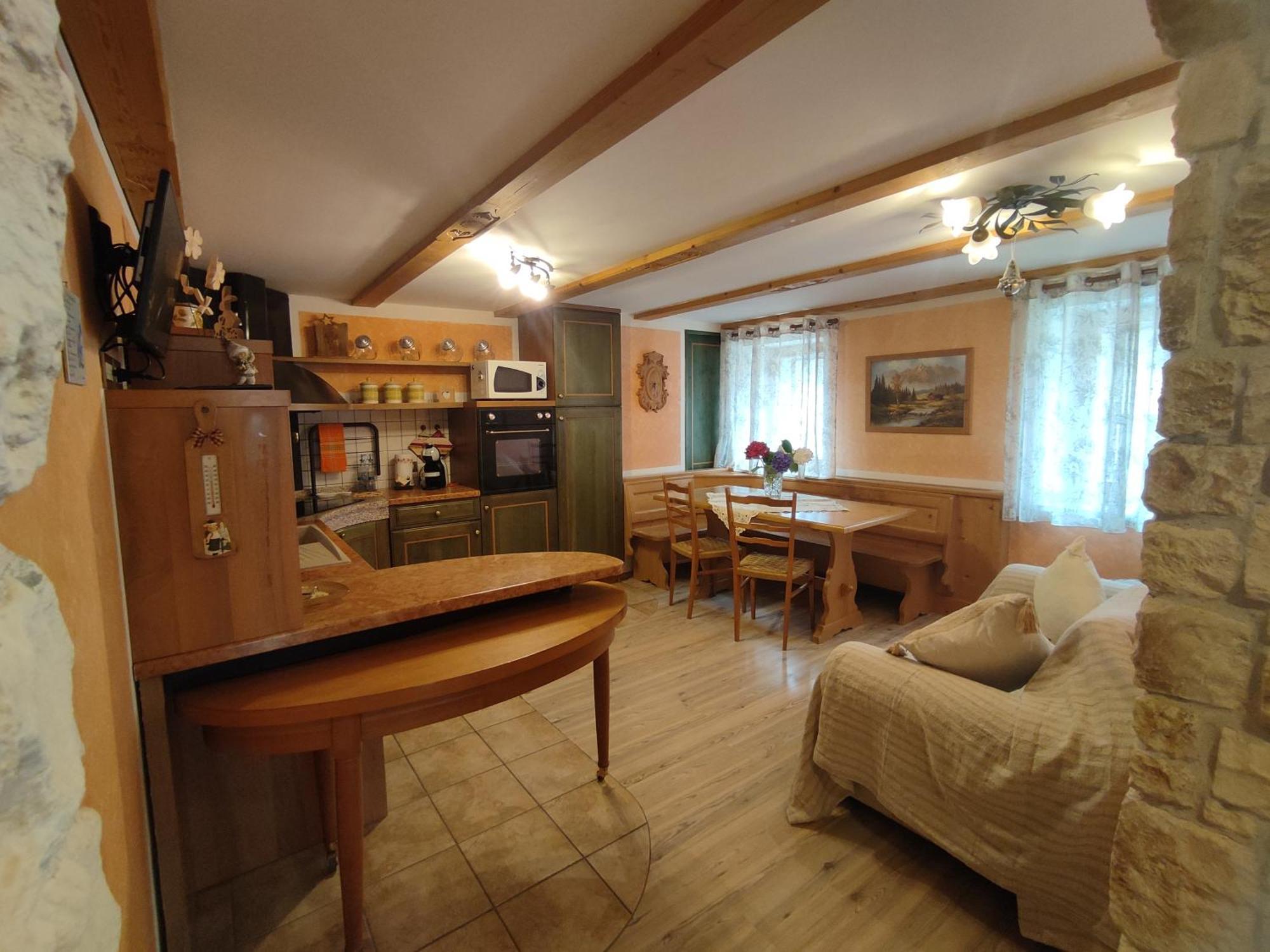 72 Apartment